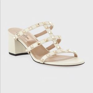 Valentino Garavani Rockstud Block Mule - Bone